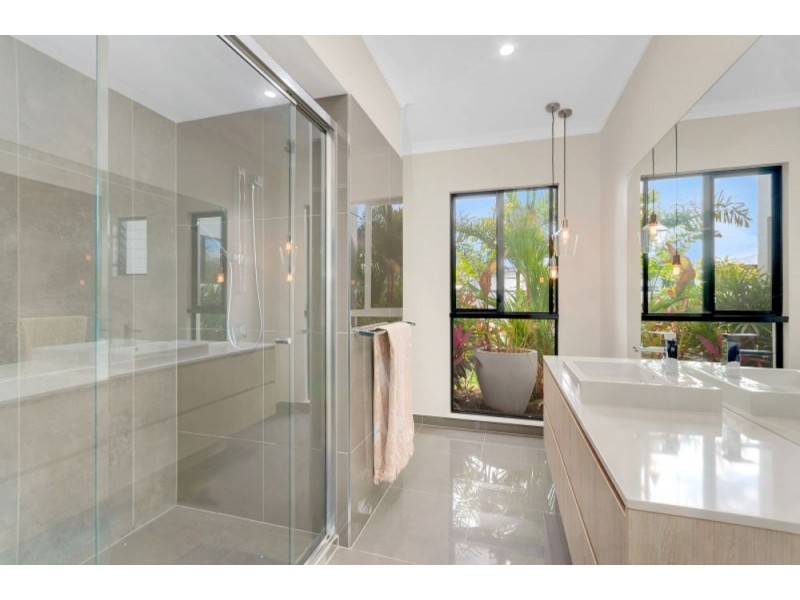 81 Harbour Drive, Trinity Park QLD 4879