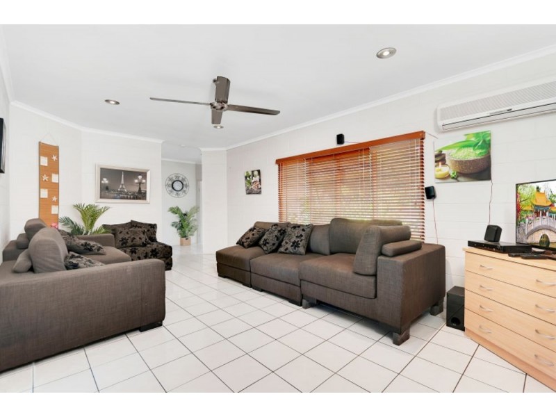 50 Cheviot Street, Smithfield QLD 4878