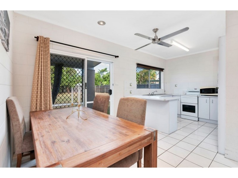 50 Cheviot Street, Smithfield QLD 4878
