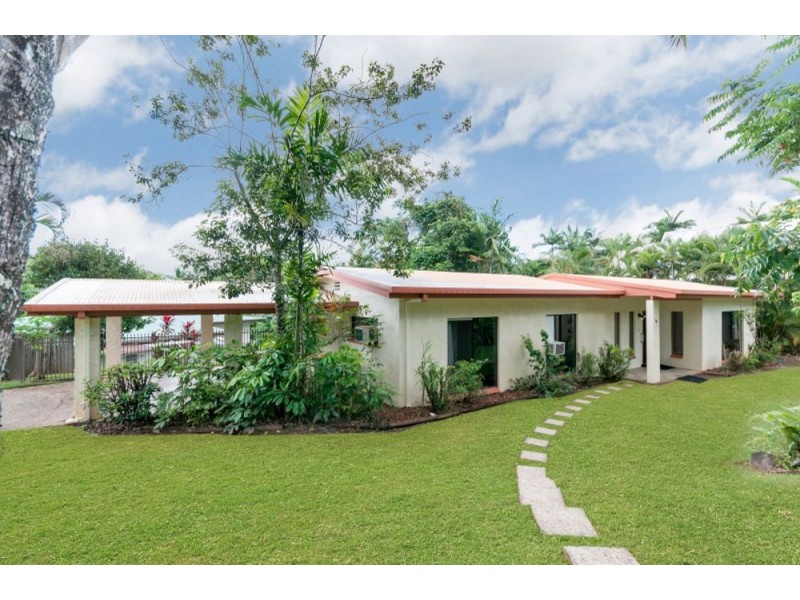 36 Trundle Terrace, Whitfield QLD 4870
