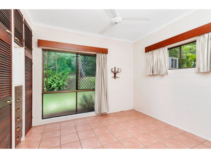 36 Trundle Terrace, Whitfield QLD 4870