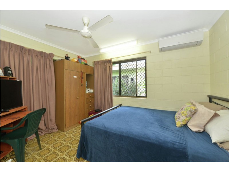 85 Carnation Drive, Mooroobool QLD 4870