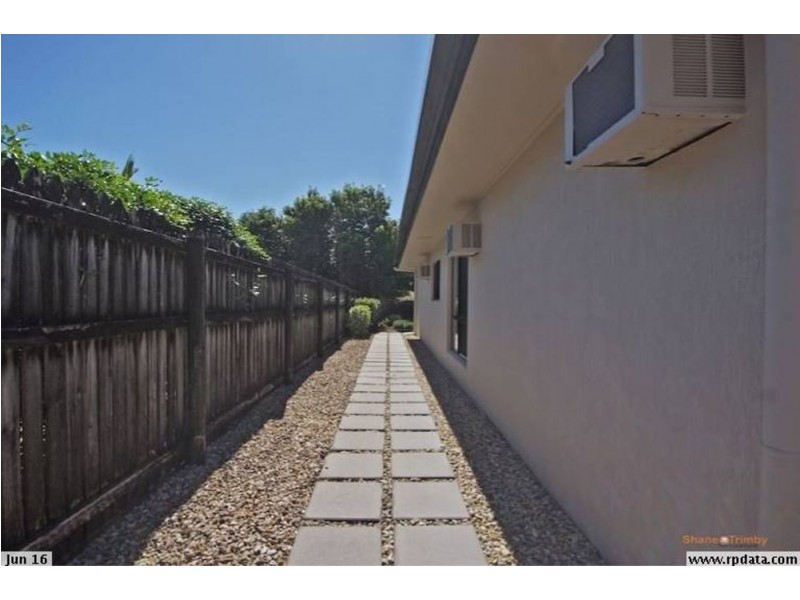 1 Galicia Street, Brinsmead QLD 4870