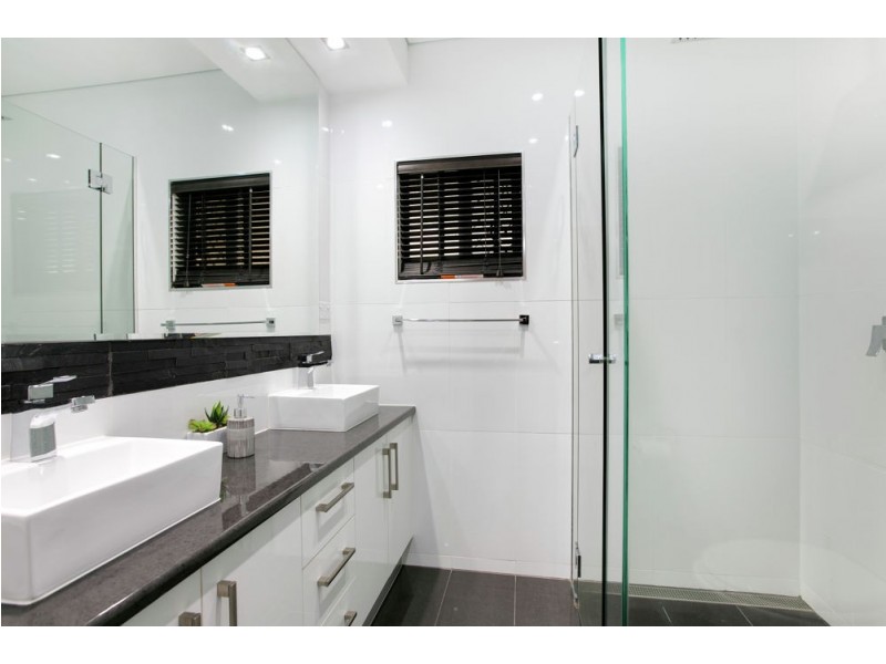 44 Herald Street, Bentley Park QLD 4869