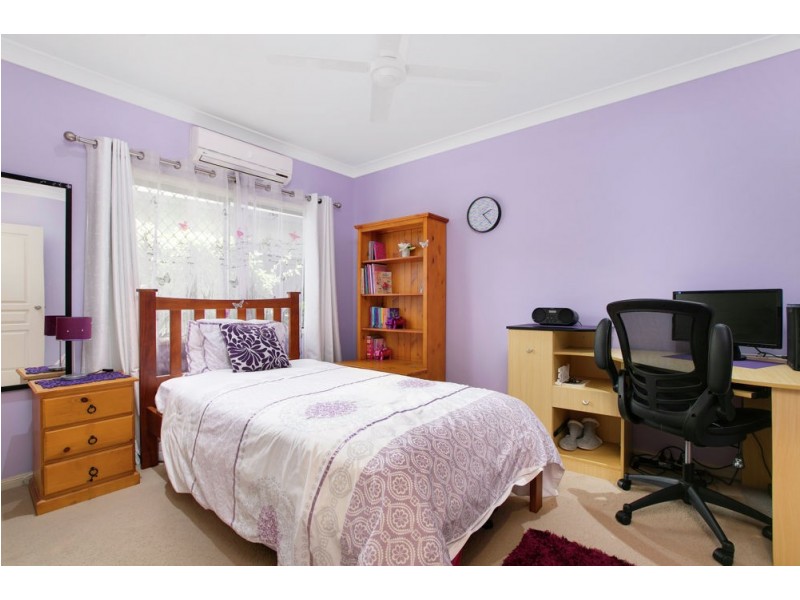 7 Pollock Close, Bentley Park QLD 4869