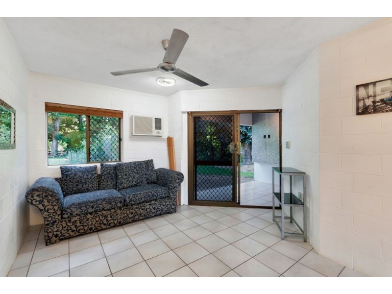 1/40 Moody Street, Manoora QLD 4870