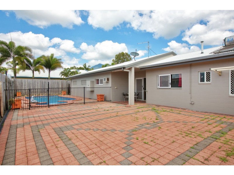 22 Cooma Street, Mount Sheridan QLD 4868