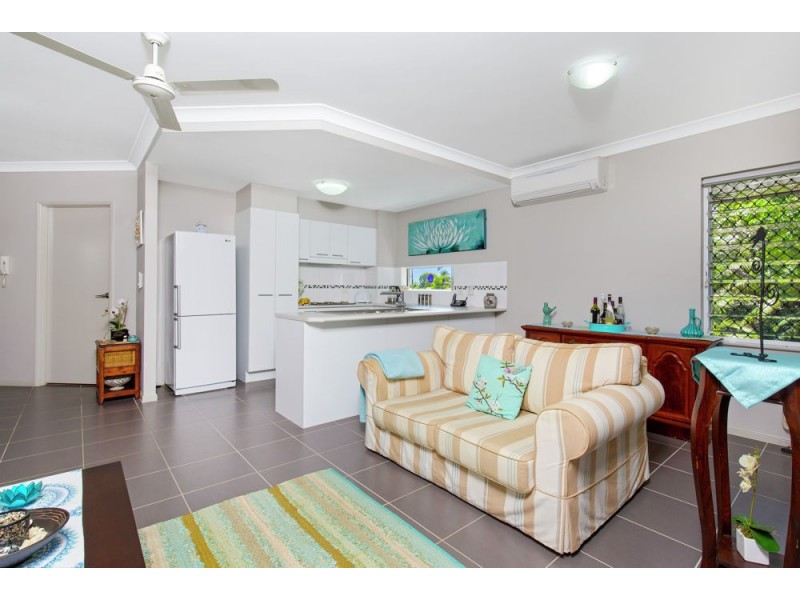4/109 Callaghan Street, Mooroobool QLD 4870