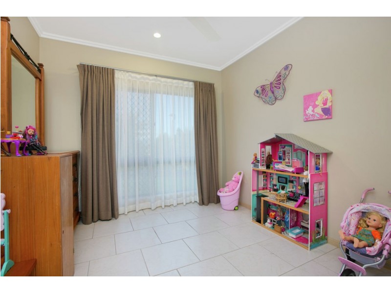 18 Woodrose Drive, Mount Sheridan QLD 4868