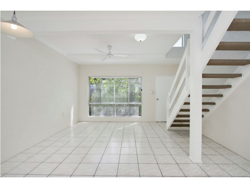 12/28-30 Fairweather Street, Yorkeys Knob QLD 4878