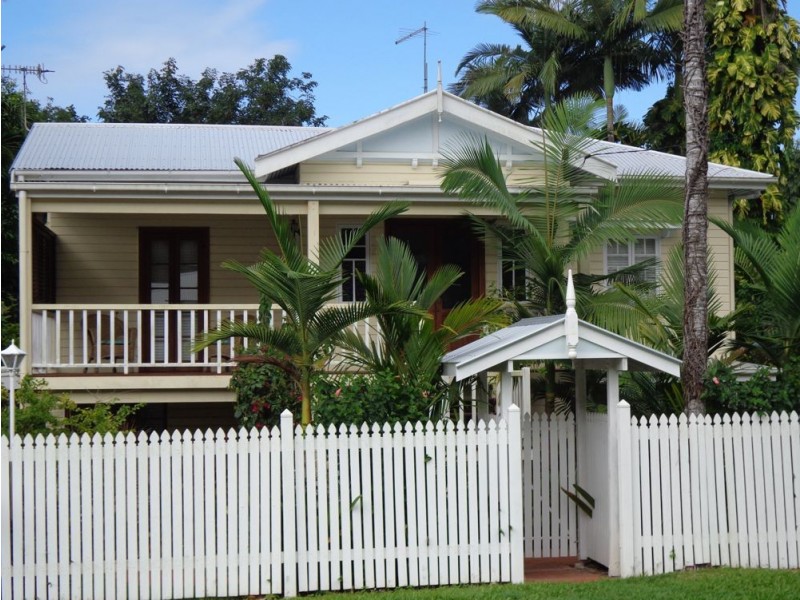 19 Dalrymple Street, Edge Hill QLD 4870