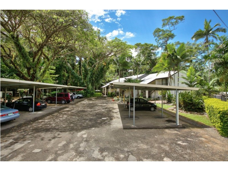9/4 McPherson Close, Edge Hill QLD 4870