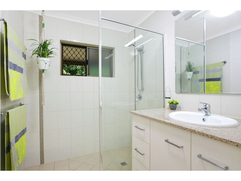 8 – 10 Creek Close, Bayview Heights QLD 4868