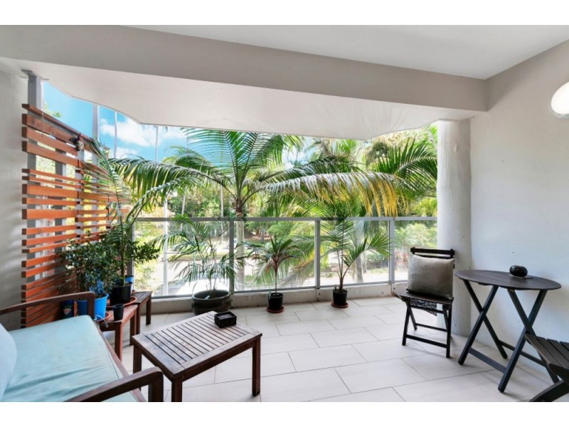 2208/2-22 Veivers Road, Palm Cove QLD 4879