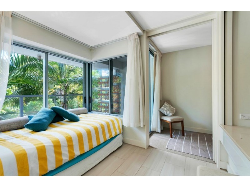 2208/2-22 Veivers Road, Palm Cove QLD 4879