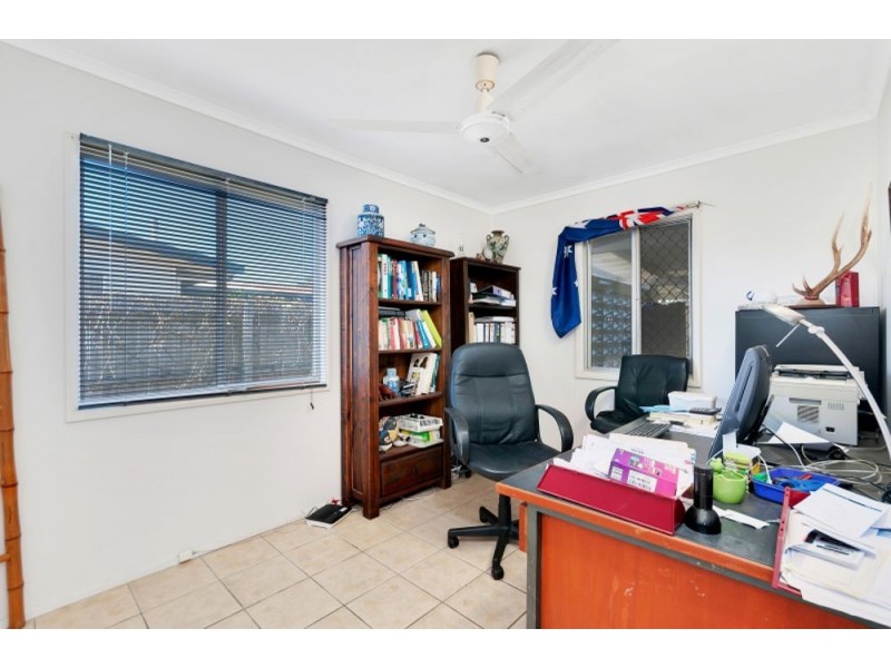 34 Sperring Street, Manunda QLD 4870