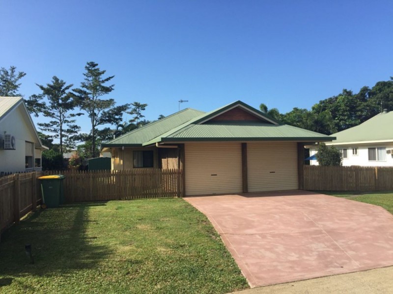 30 Village Terrace, Redlynch QLD 4870