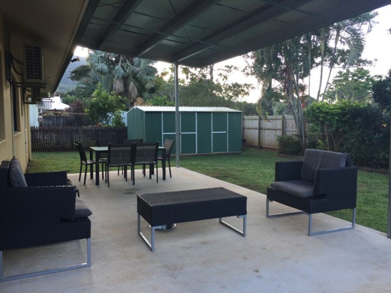30 Village Terrace, Redlynch QLD 4870