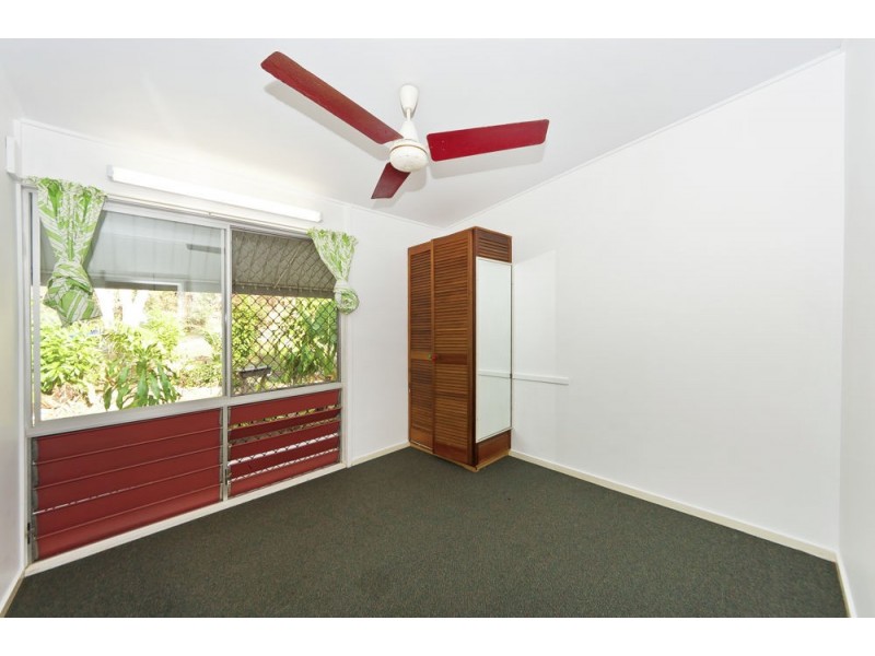 8 Sexton Street, Aeroglen QLD 4870