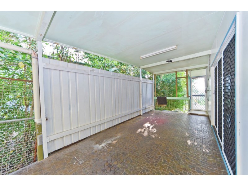 8 Sexton Street, Aeroglen QLD 4870