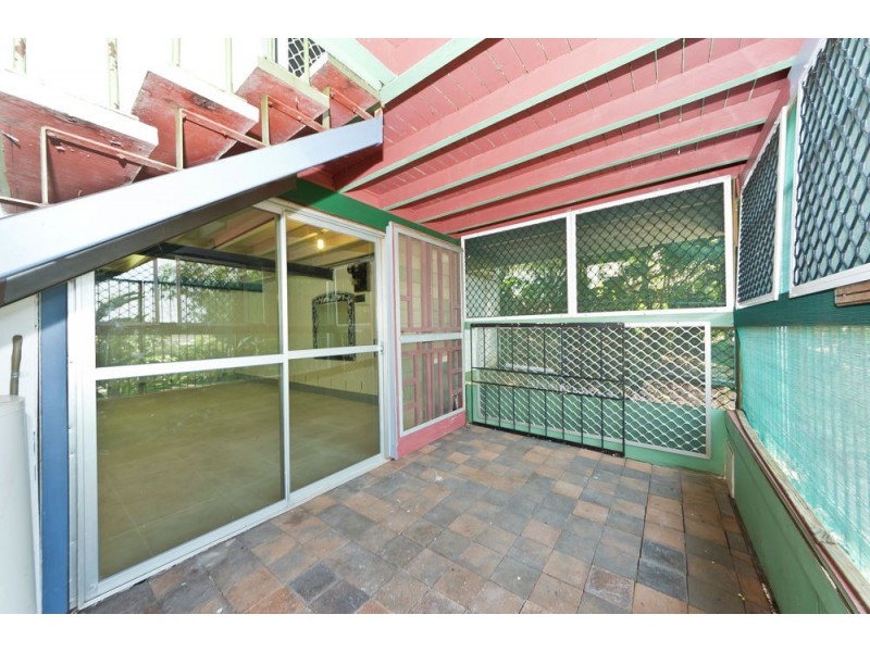 8 Sexton Street, Aeroglen QLD 4870