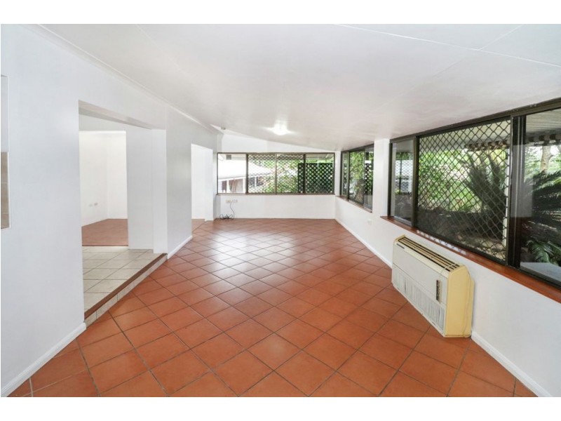 42 Gavin Street, Smithfield QLD 4878