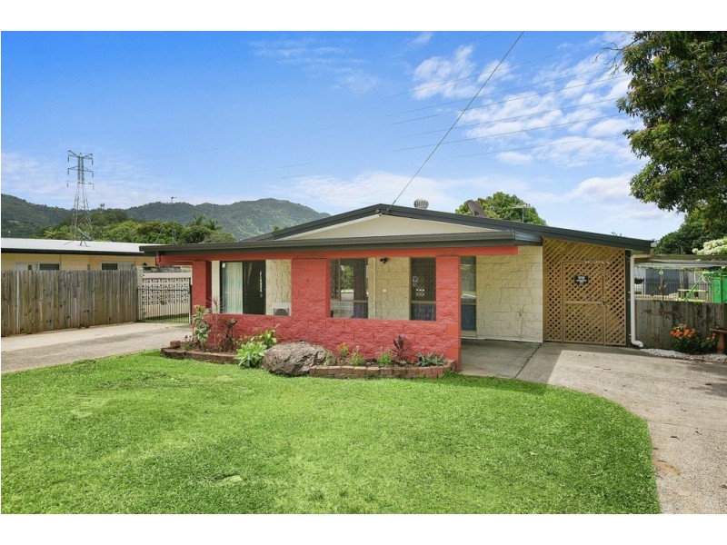 76 Toogood Road, Woree QLD 4868