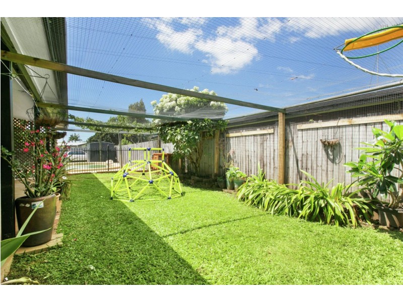 76 Toogood Road, Woree QLD 4868