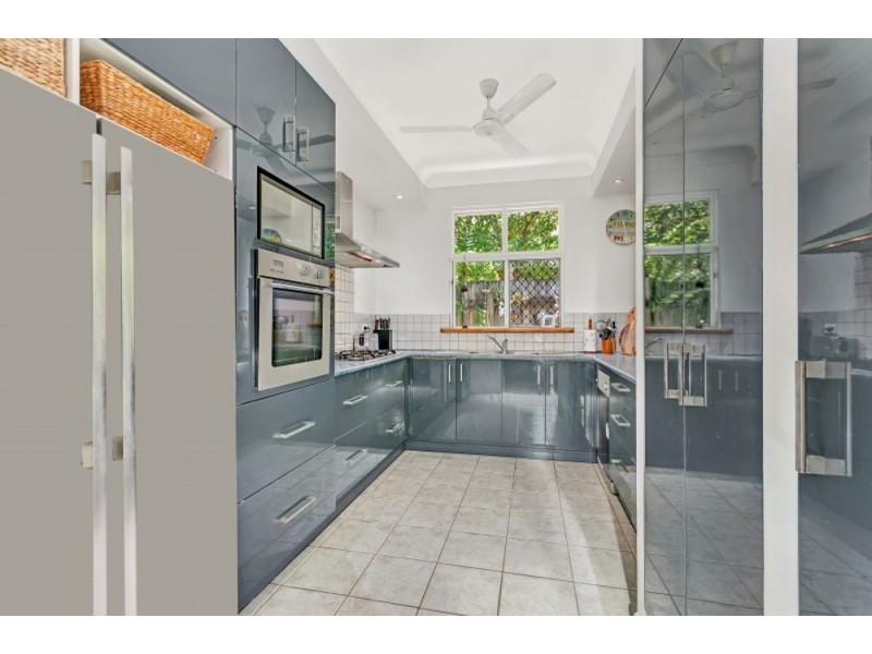 9 Merrybrook Street, Freshwater QLD 4870