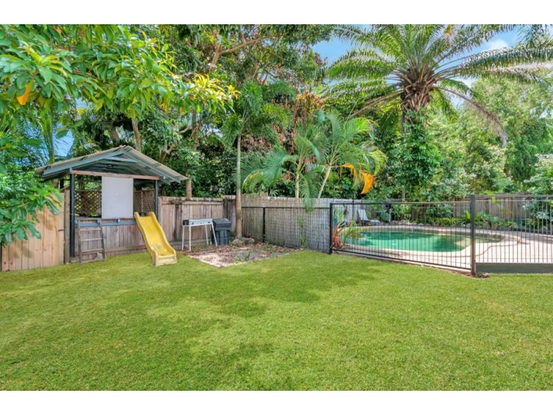 9 Merrybrook Street, Freshwater QLD 4870