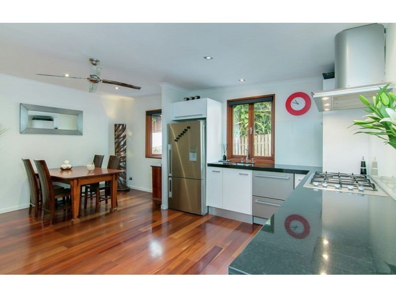 127 Old Smithfield Road, Freshwater QLD 4870