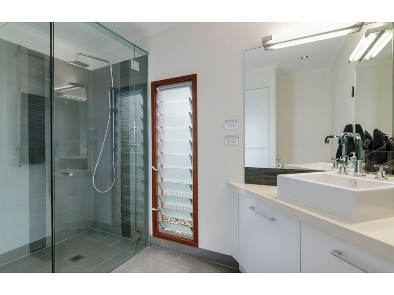 127 Old Smithfield Road, Freshwater QLD 4870