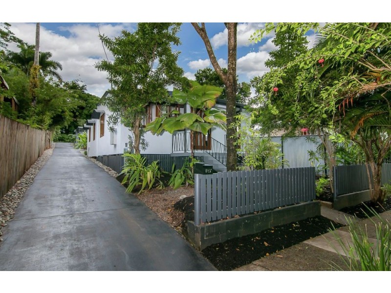 127 Old Smithfield Road, Freshwater QLD 4870