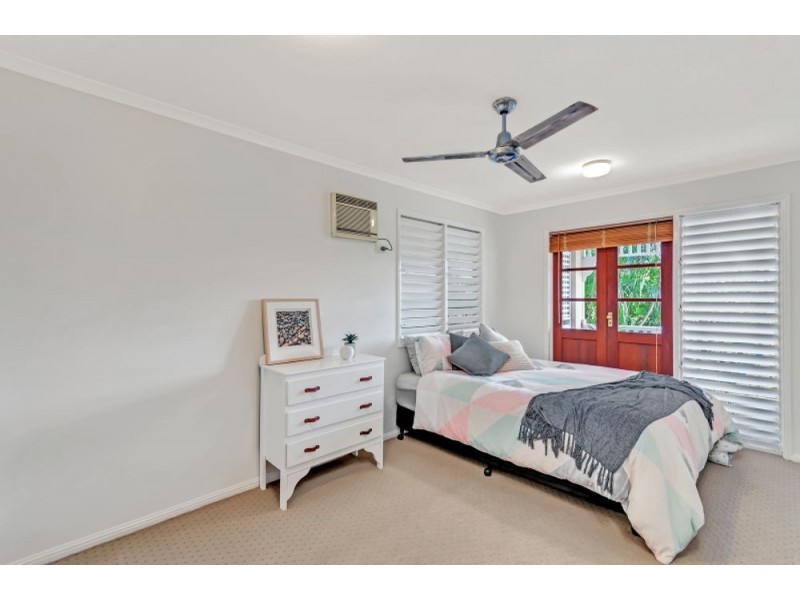13-15 Atherton, Whitfield QLD 4870