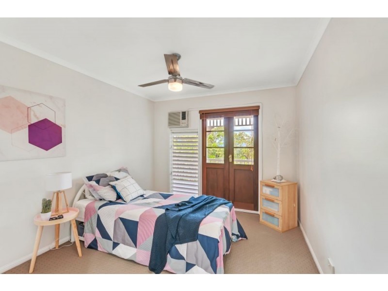 13-15 Atherton, Whitfield QLD 4870