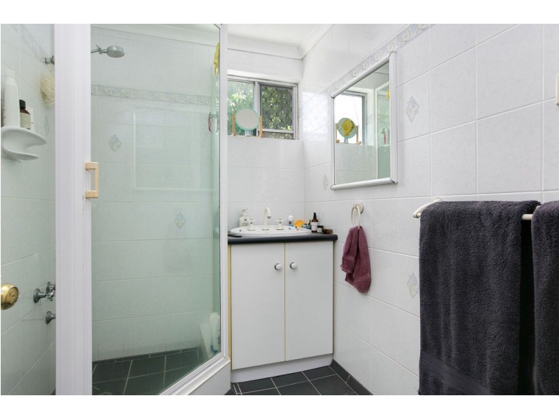 1/4 Crathern Close, Edge Hill QLD 4870