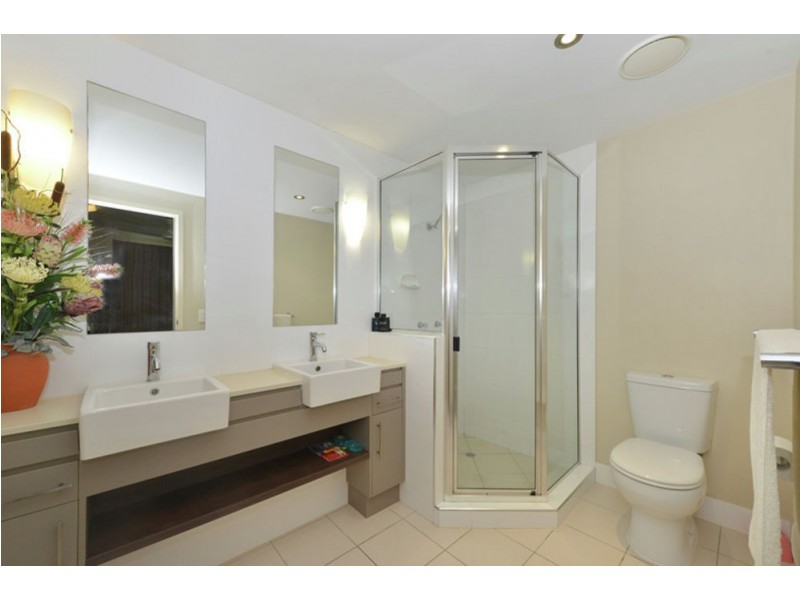 827/12 Gregory Street, Westcourt QLD 4870
