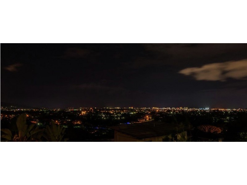 8 Konowna Close City View, Mooroobool QLD 4870
