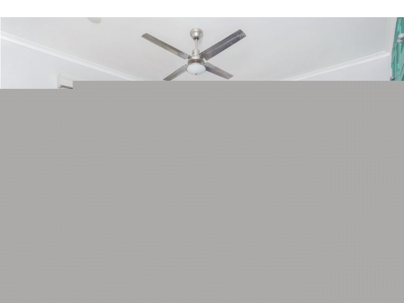 24 Maple Street, Holloways Beach QLD 4878