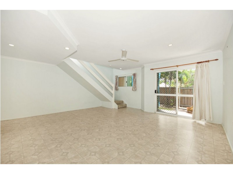 7/11-12 Maytown Close, Manoora QLD 4870