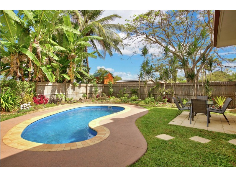 10 Card Avenue, Manunda QLD 4870