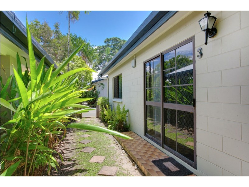 3/1-9 Joan Street, Bungalow QLD 4870