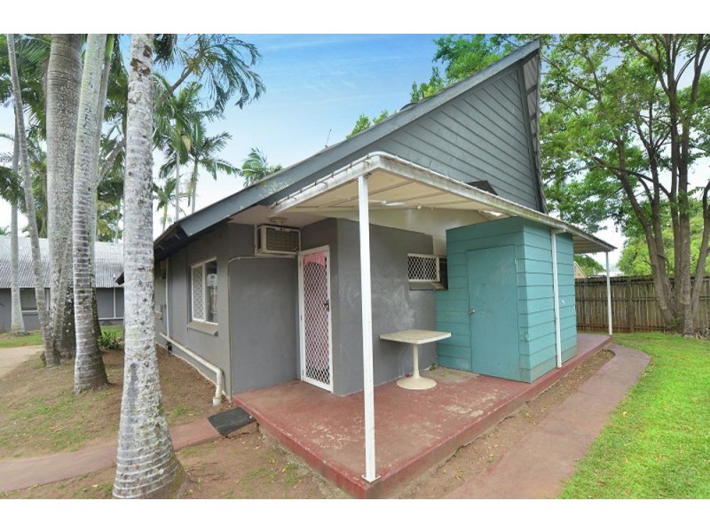 7 McLachlan Street, Manunda QLD 4870