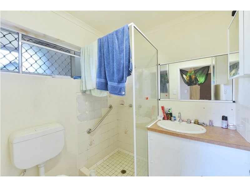 7 McLachlan Street, Manunda QLD 4870