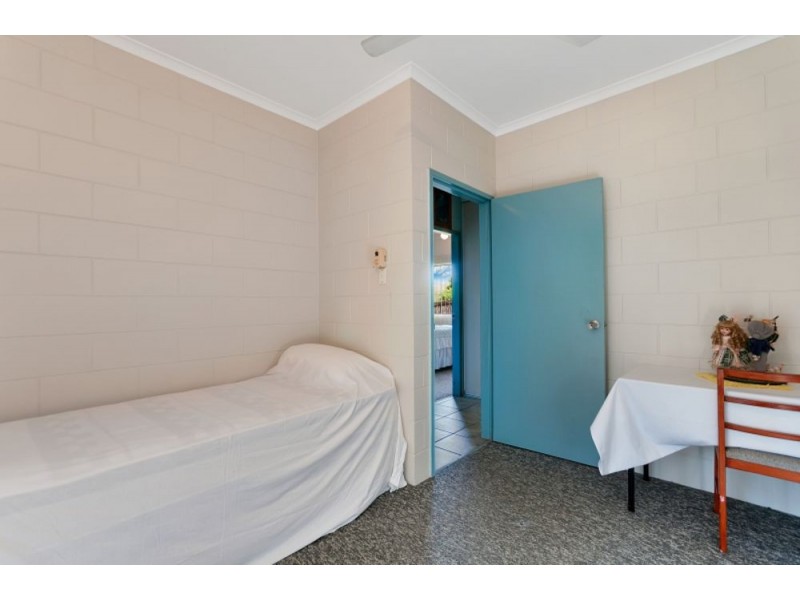 7 Swallow Street, Mooroobool QLD 4870