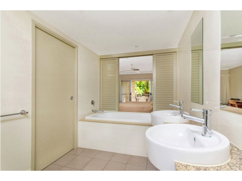 313/ 57-65 Paradise Palms Drive, Kewarra Beach QLD 4879