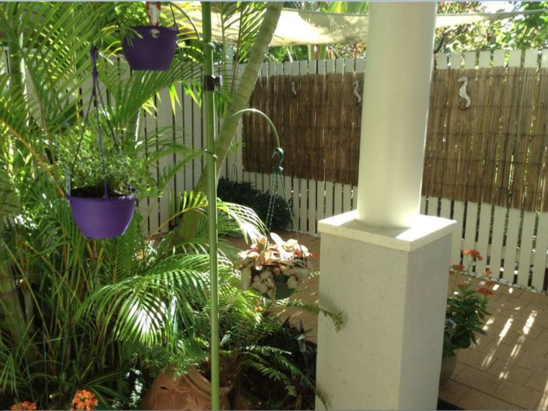 20/34-40 Lily Street, Cairns North QLD 4870