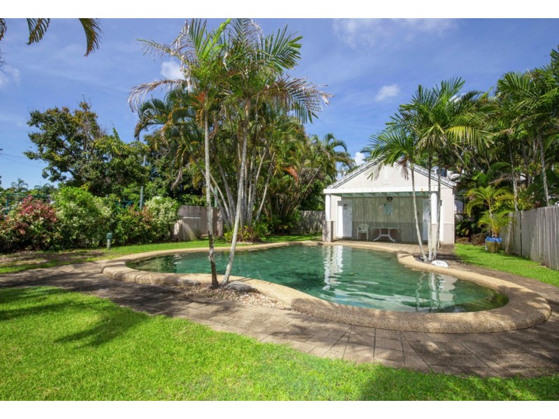 20/34-40 Lily Street, Cairns North QLD 4870