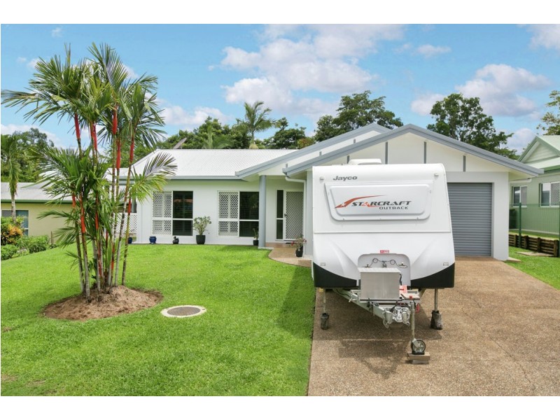 1 Hymes Street, Kanimbla QLD 4870