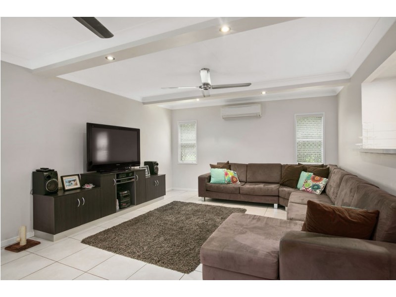 20 Dandaloo Street, Bayview Heights QLD 4868